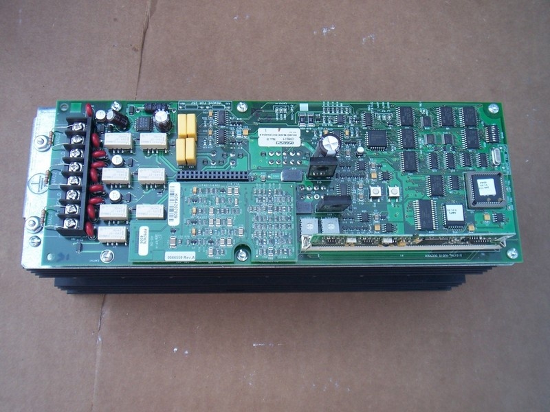 Усилители аудиосигнала 4100ES для СГО модель 4100-1326