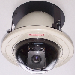 Аналоговая высокоскоростная поворотная камера Honeywell HSD-261P-FM