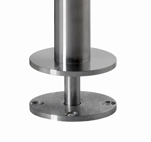 Скоростной проход ST-01 с&nbsp;распашными створками и встроенным сканером штрихкода